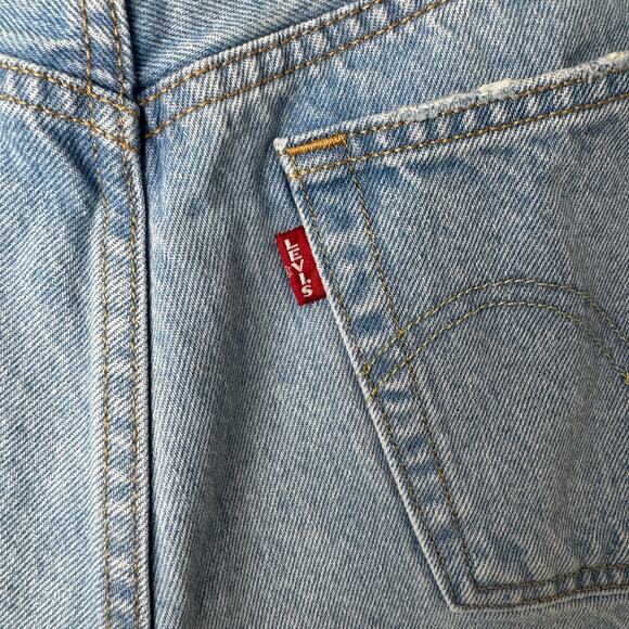 Levi's Premium 100% Cotton 501 Women's Jean High Rise Shorts Size 30 - Picture 3 of 11